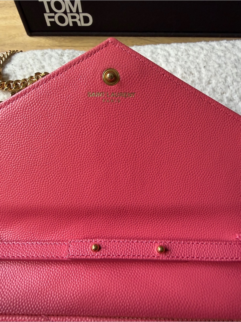 Saint Laurent Pink Cassandre Wallet on Chain Envelope Crossbody - Picture 8 of 16
